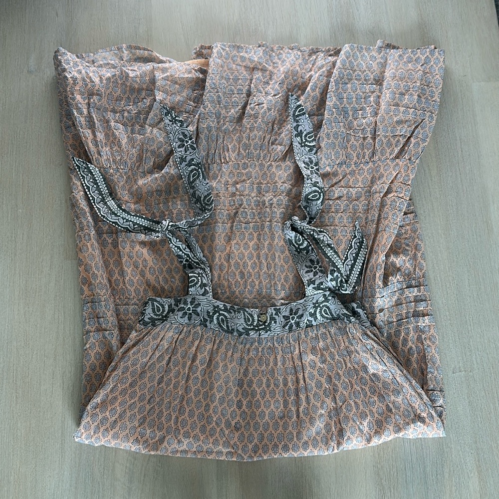 Cleobella Gray and Cream Patterned Garment